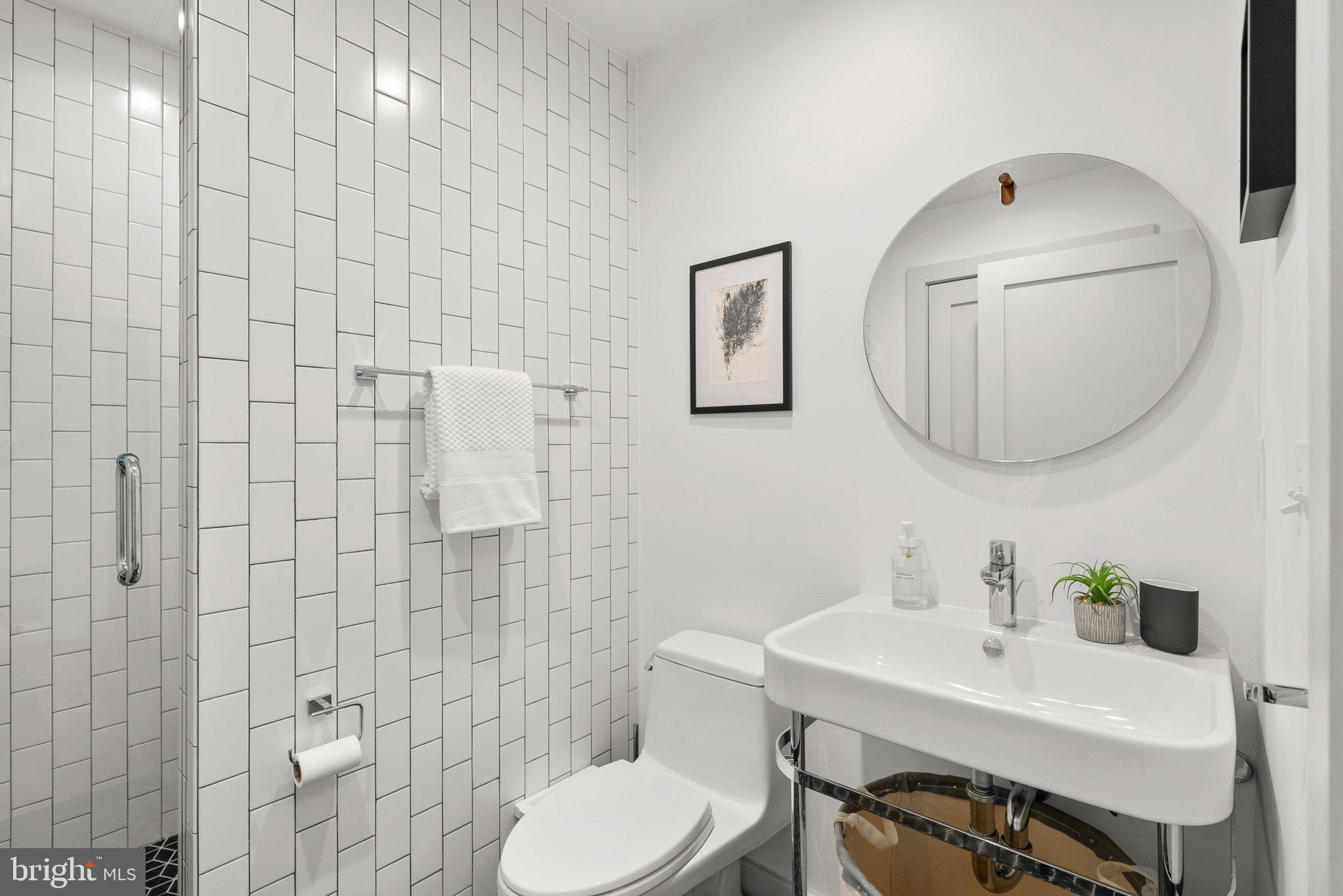 SHIRLEY WOODS - Residential