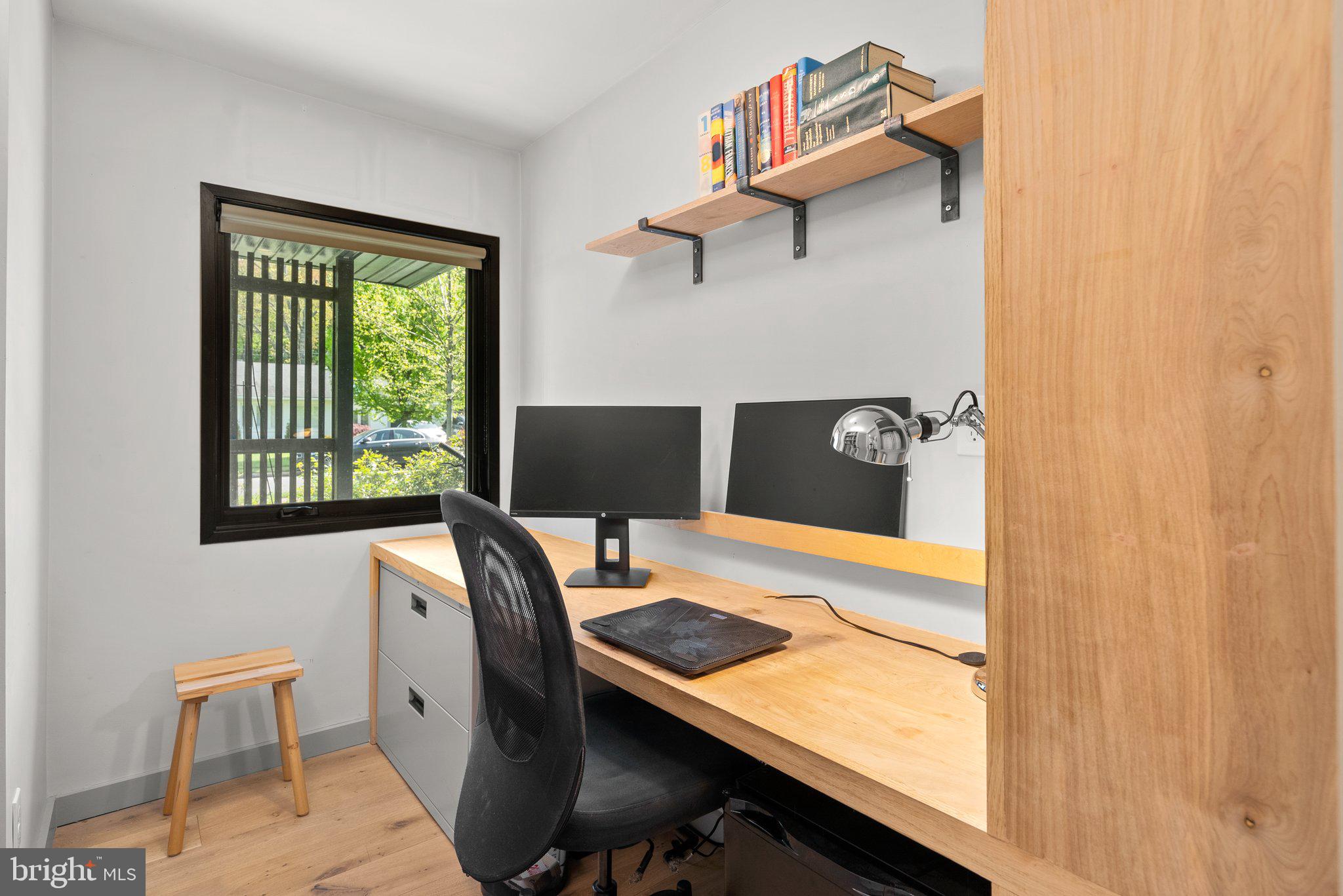 SHIRLEY WOODS - Residential