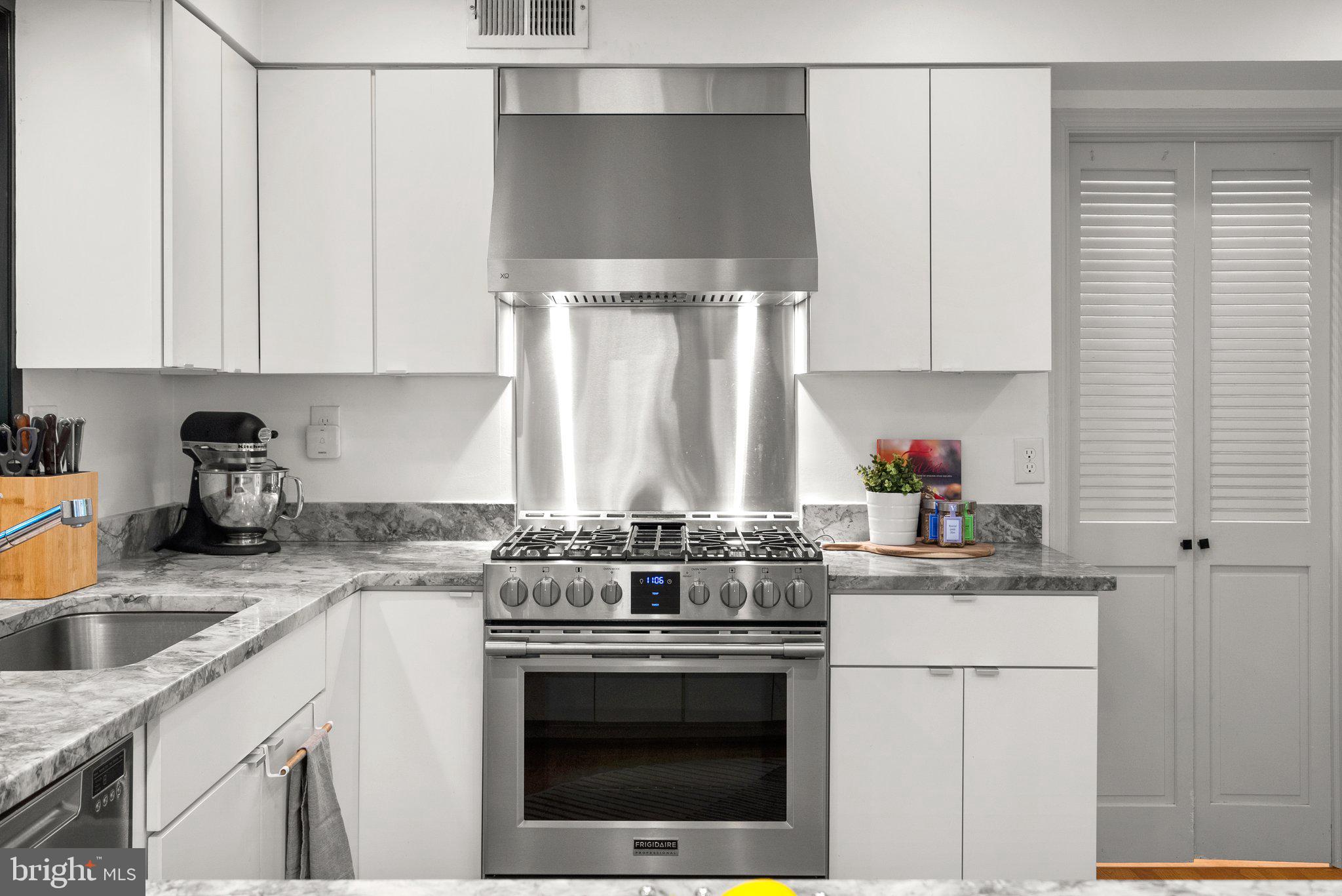 SHIRLEY WOODS - Residential