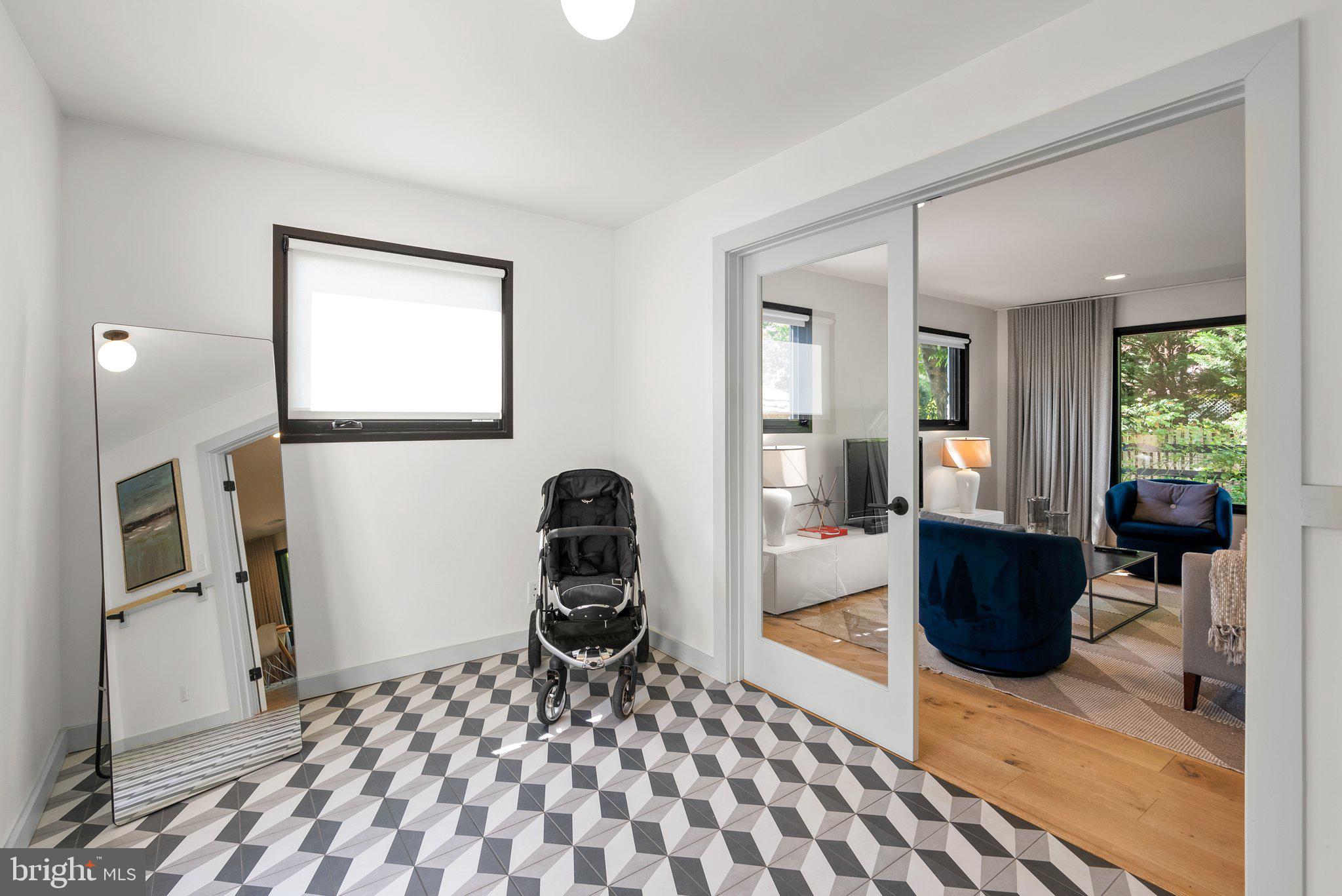 SHIRLEY WOODS - Residential