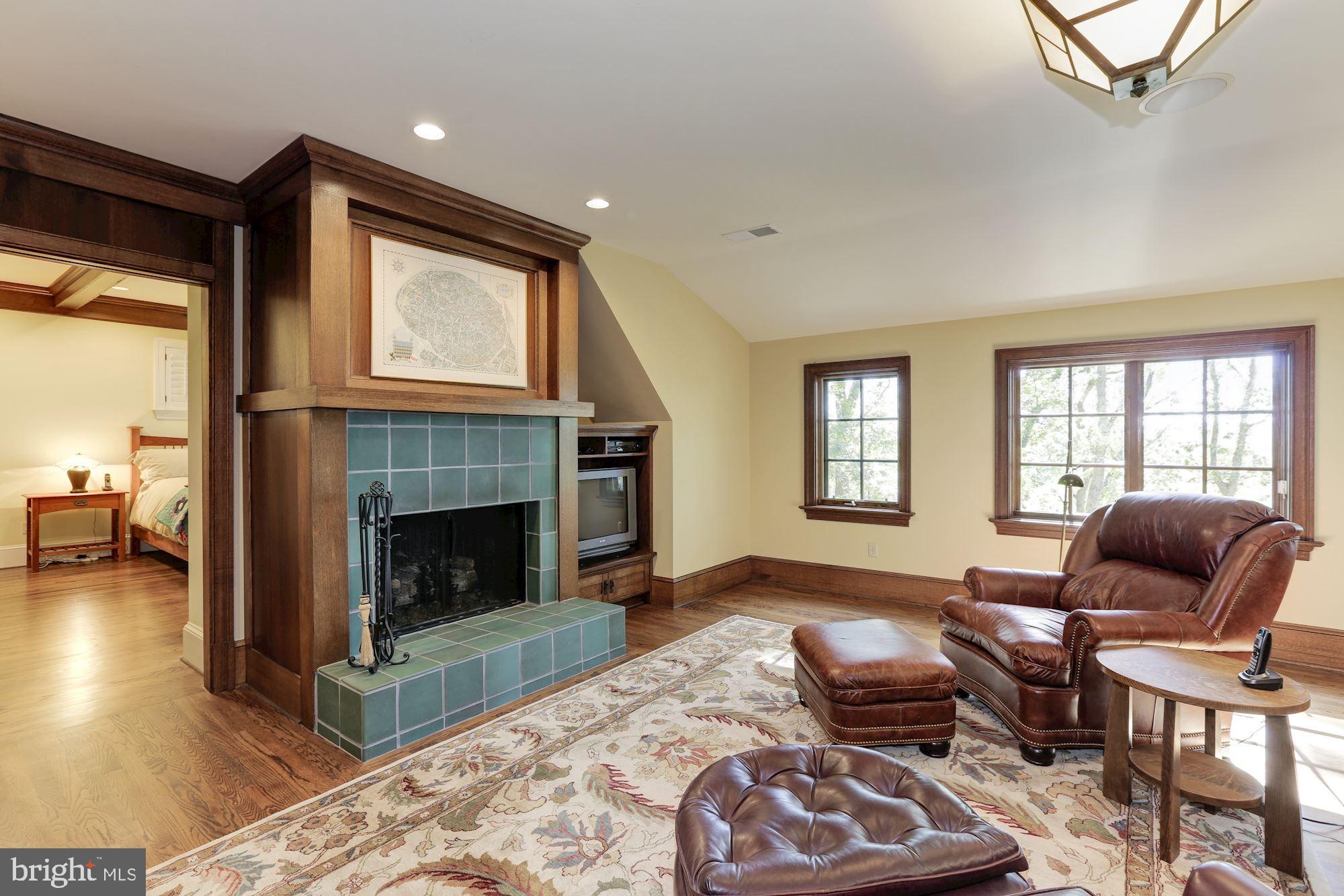 MERRY GO ROUND FARM - Residential