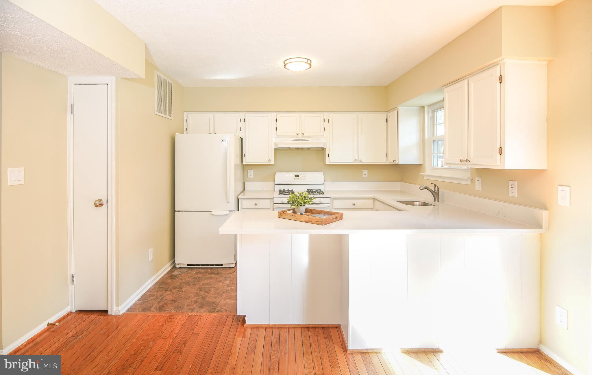 WAVERLY CONDOMINIUMS - Residential