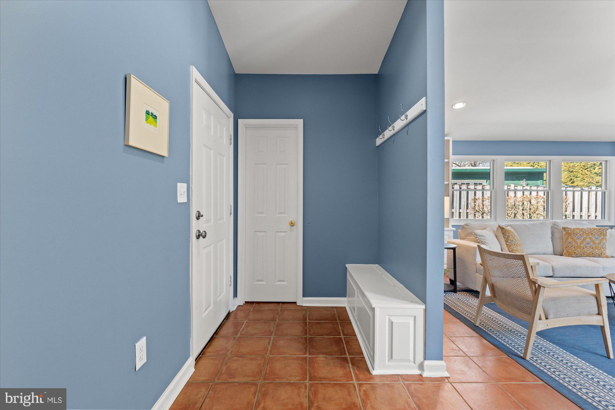 WAYNEWOOD - Residential