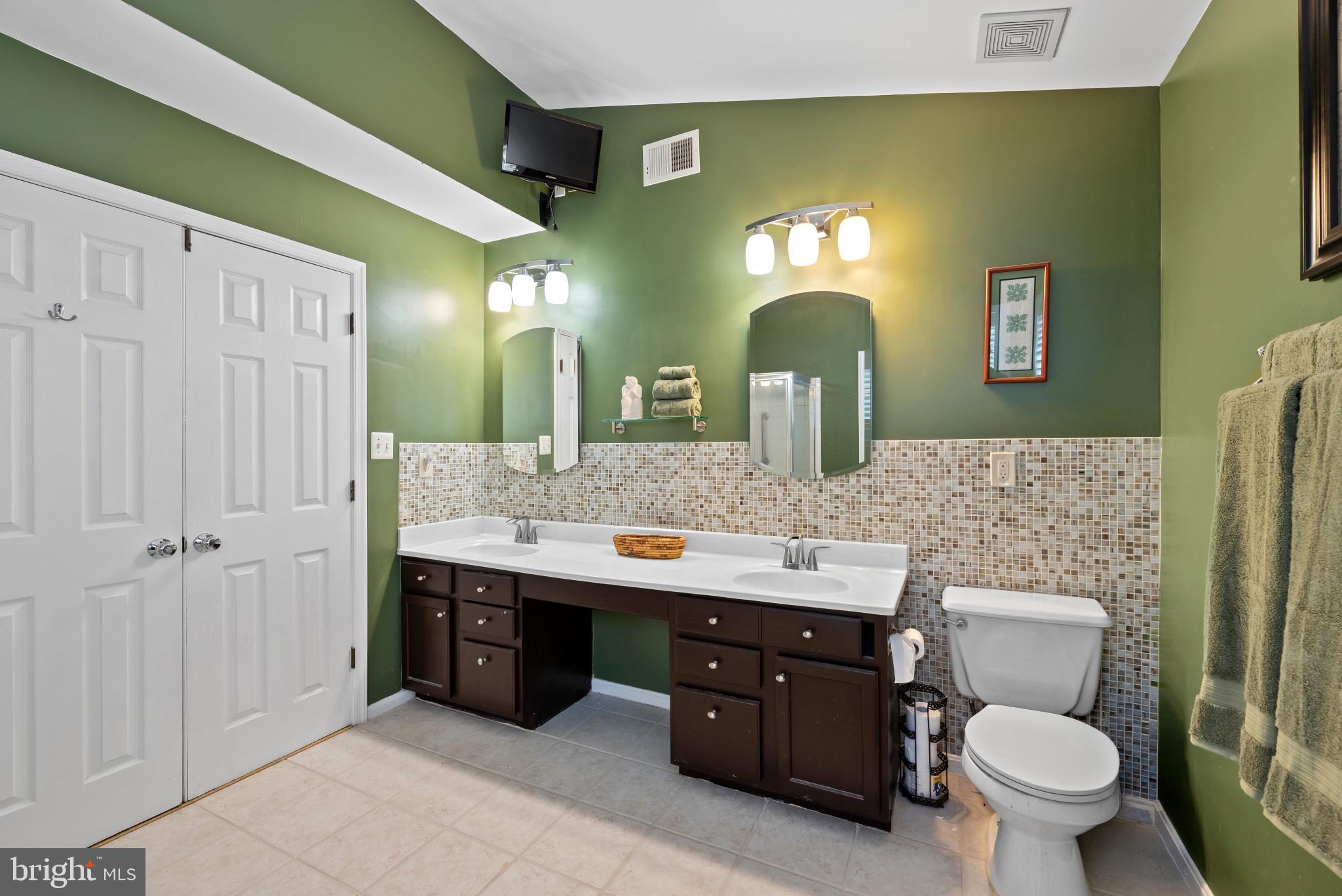 CANTER FARMS - Residential