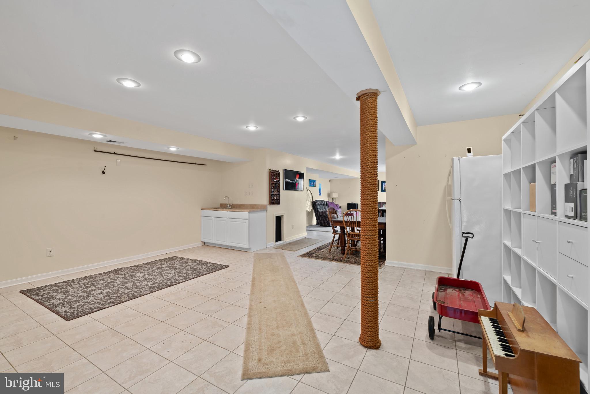CANTER FARMS - Residential