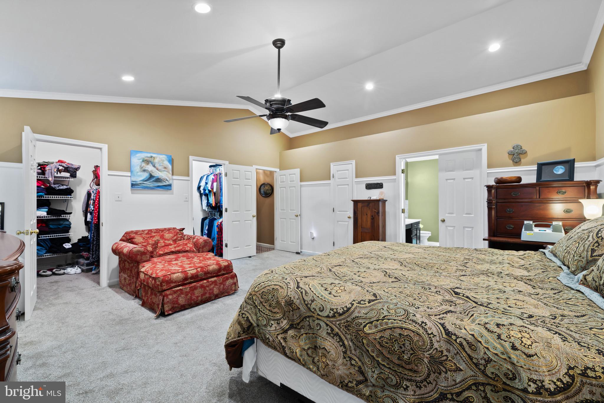CANTER FARMS - Residential