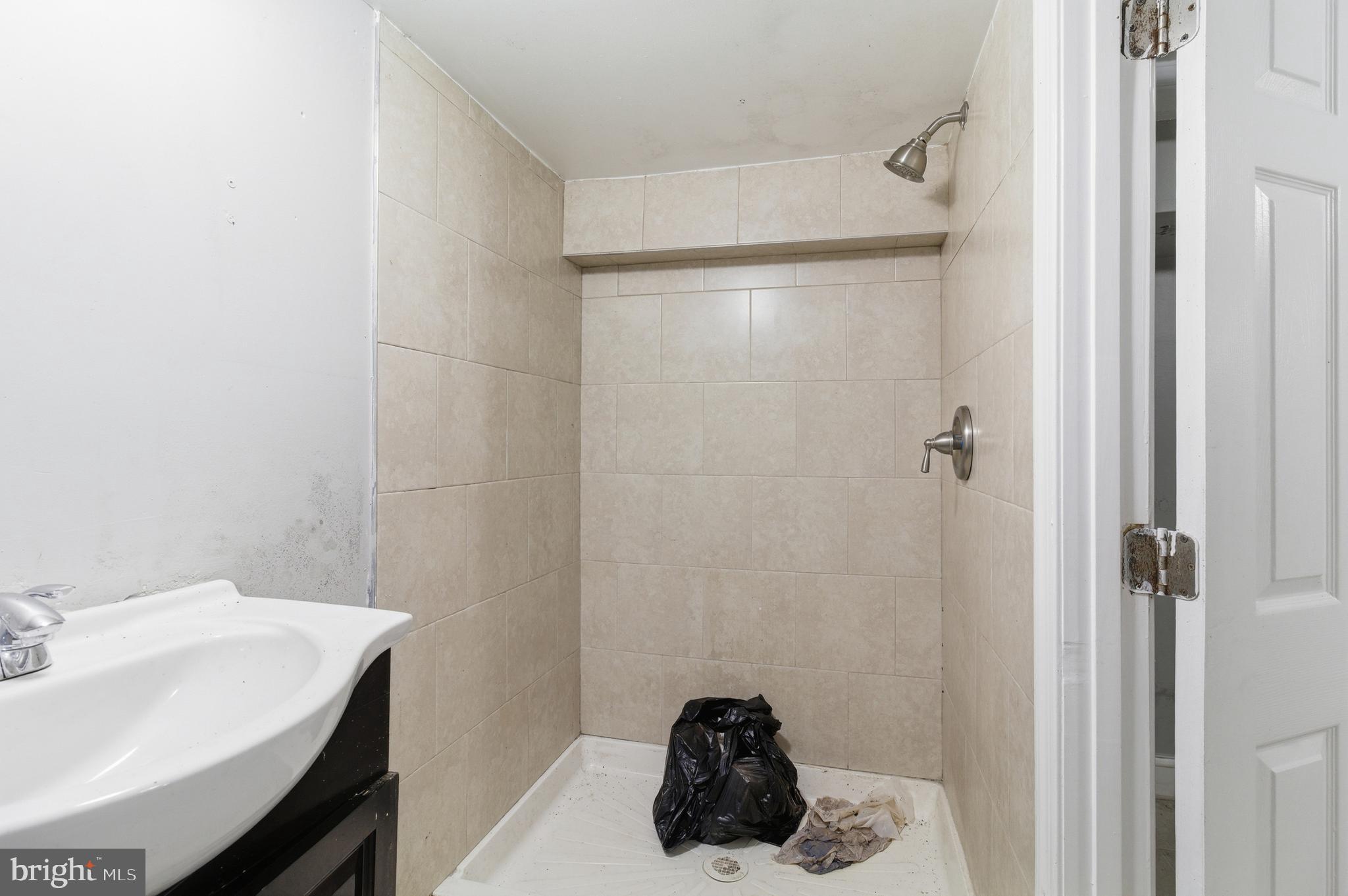 PARK HEIGHTS - Residential