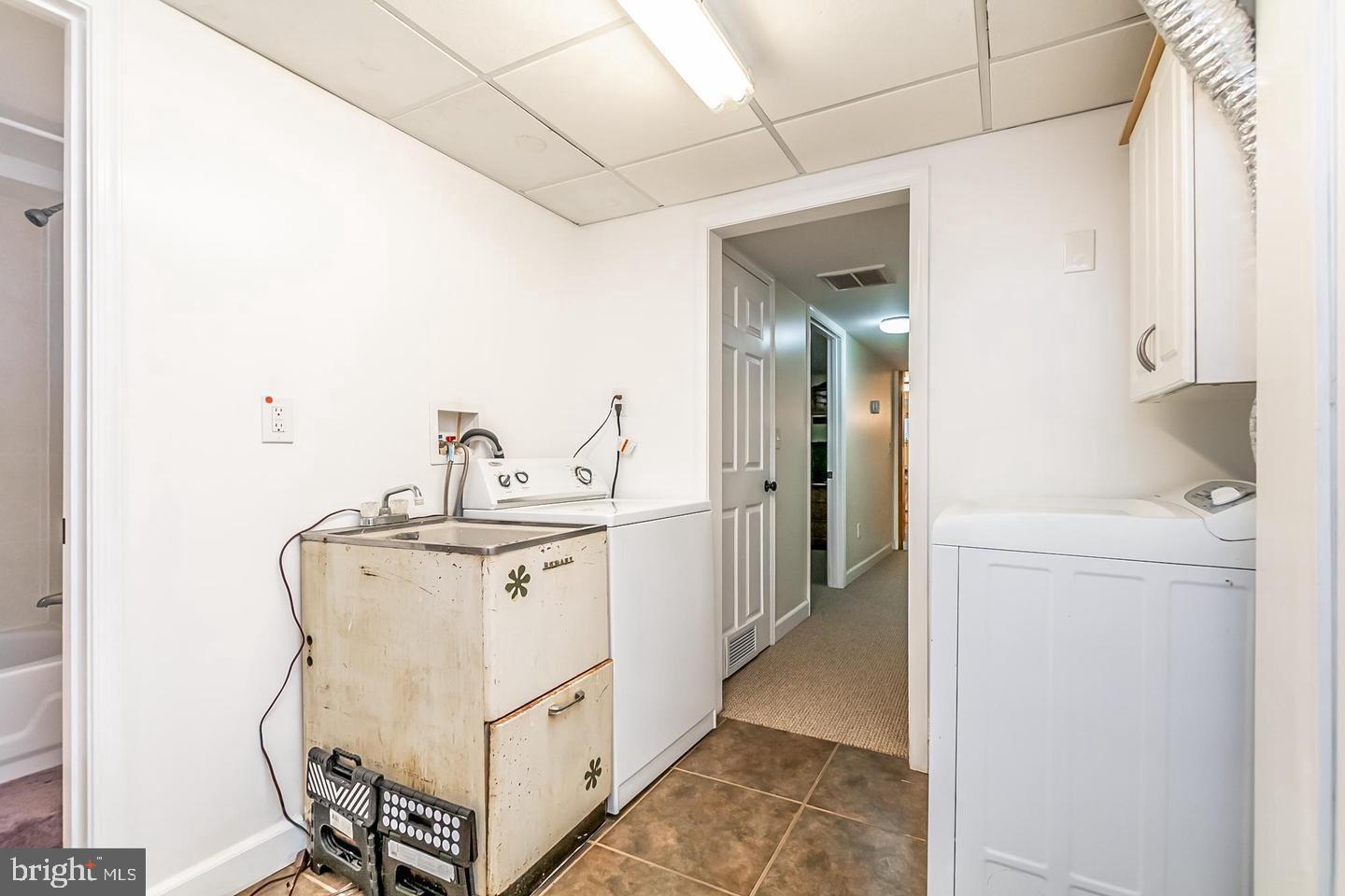 BAYVIEW - Residential Lease