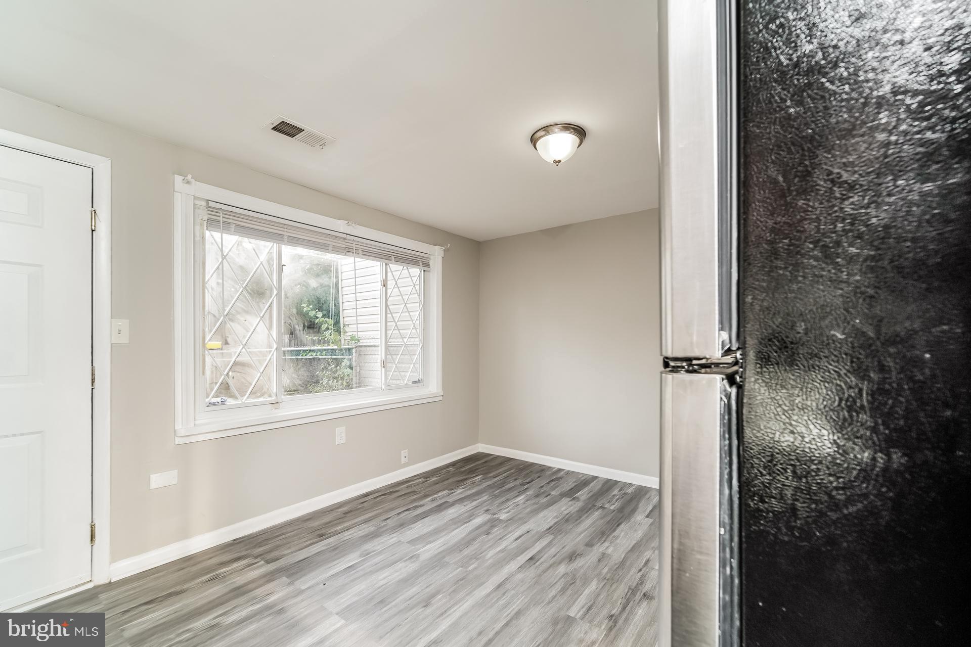 PARKSIDE HEIGHTS - Residential Lease