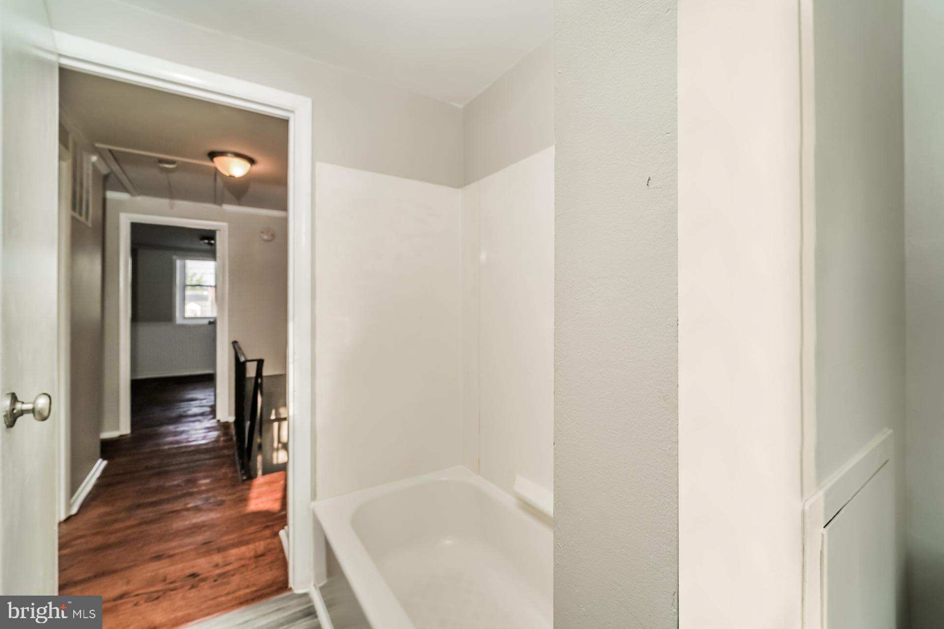 PARKSIDE HEIGHTS - Residential Lease