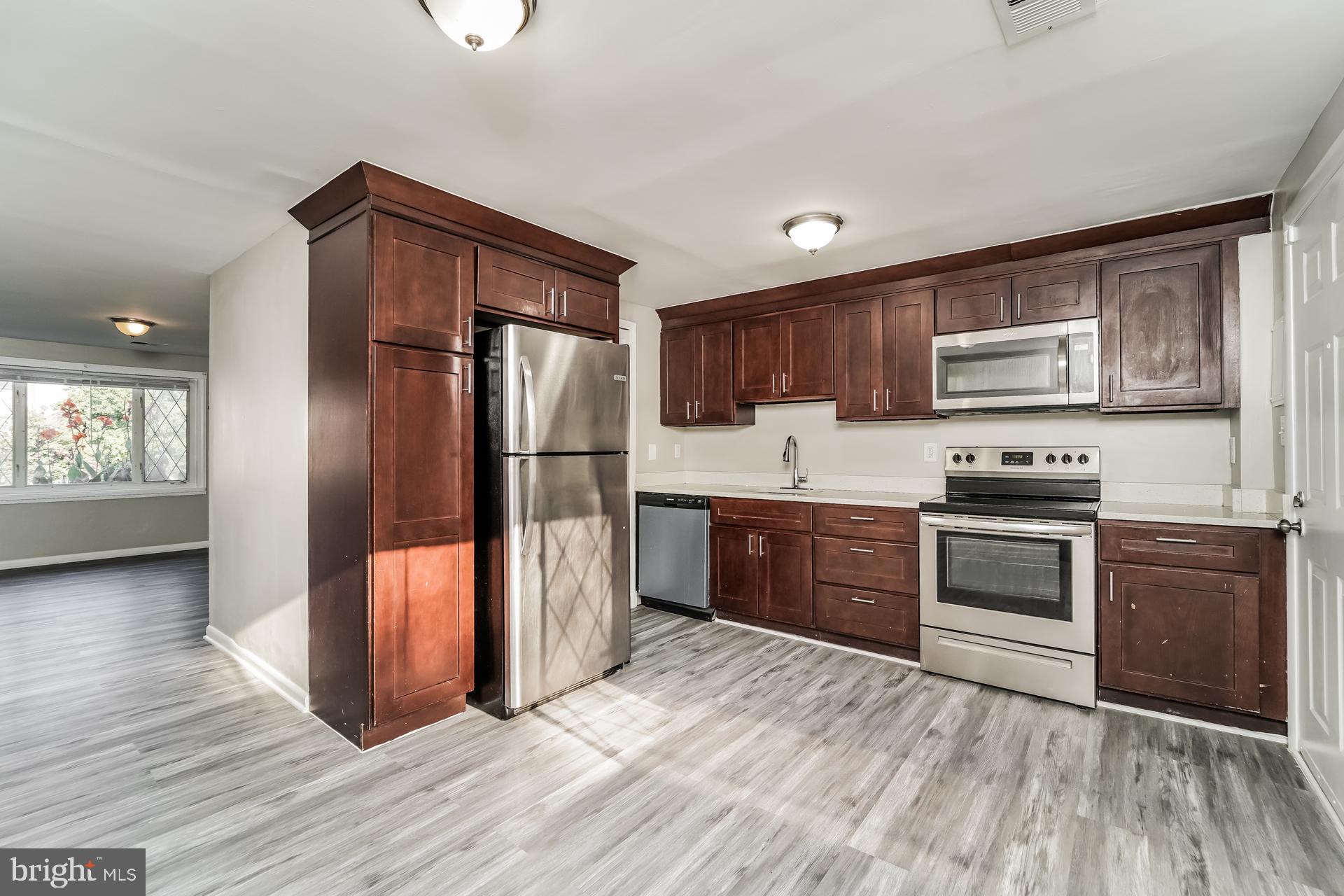 PARKSIDE HEIGHTS - Residential Lease