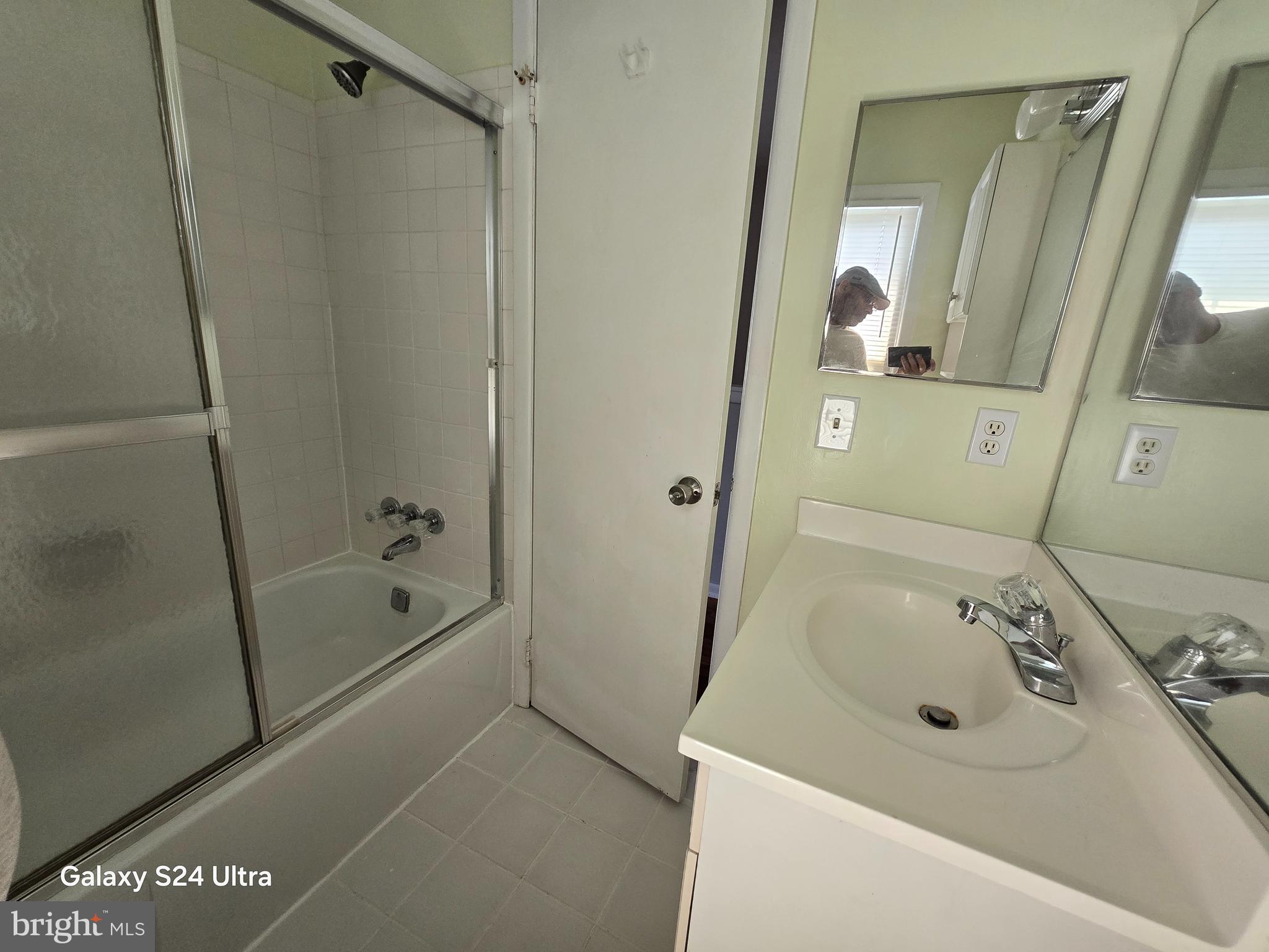 BROOKLEIGH - Residential Lease