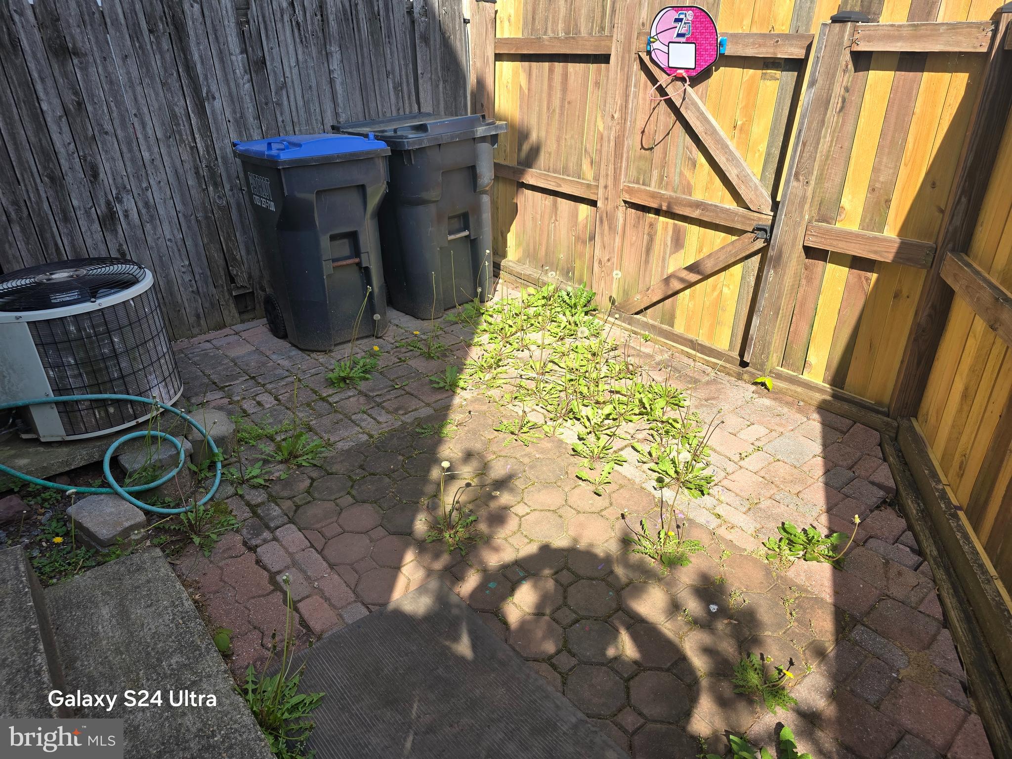 BROOKLEIGH - Residential Lease