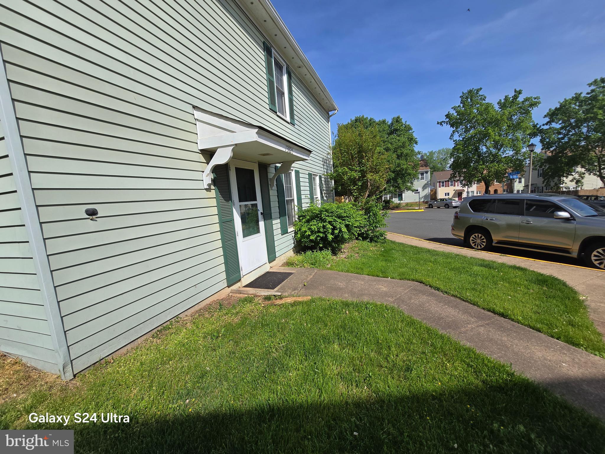 BROOKLEIGH - Residential Lease