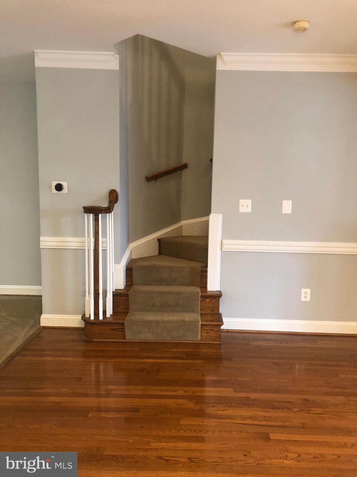 COURTHOUSE WOODS - Residential Lease