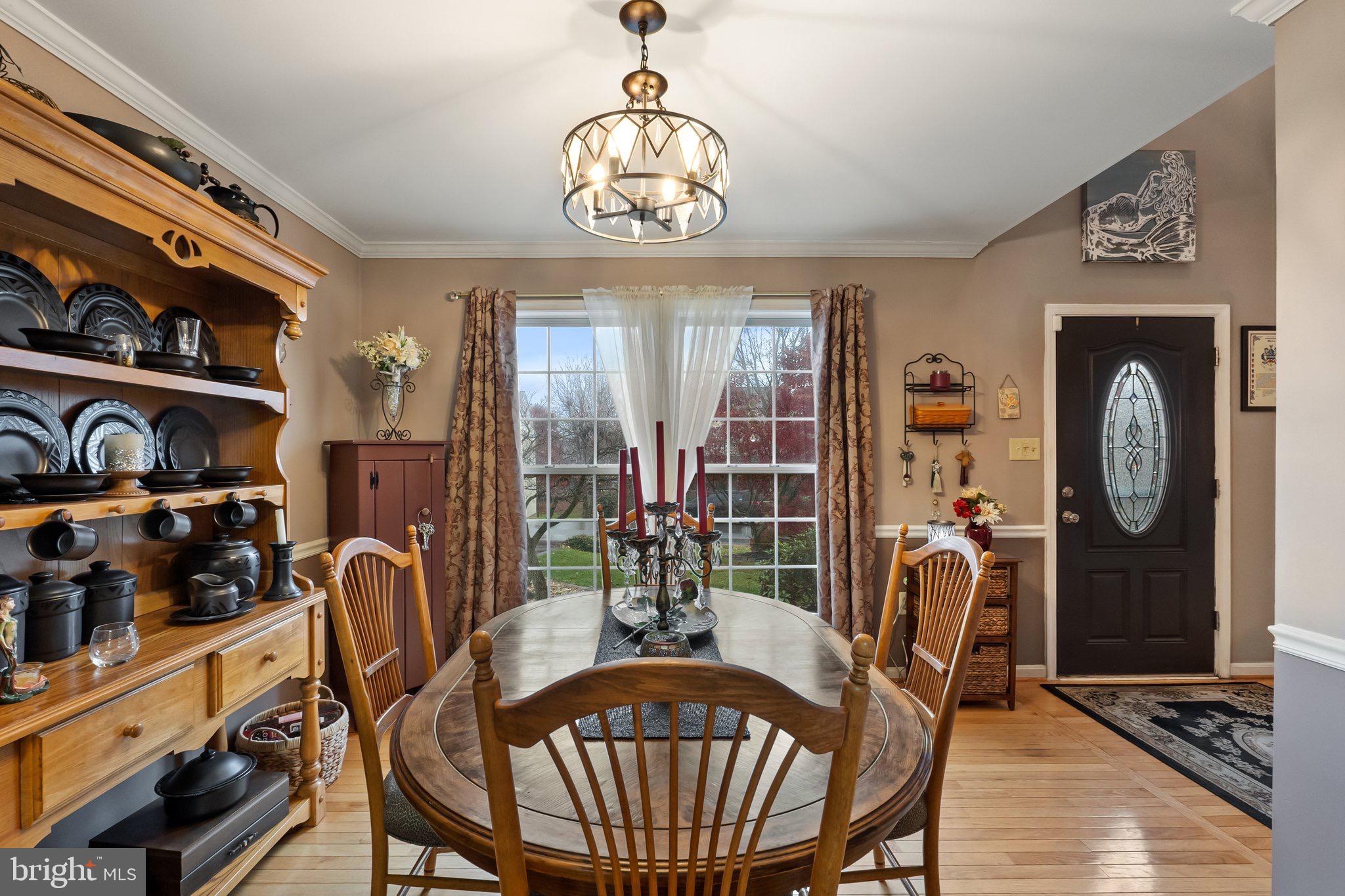 LAUREL RIDGE - Residential