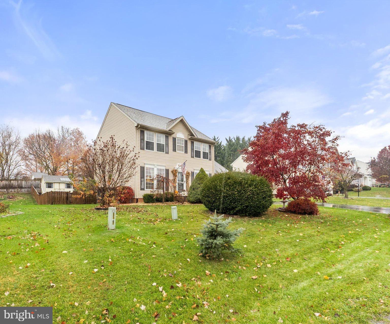 LAUREL RIDGE - Residential