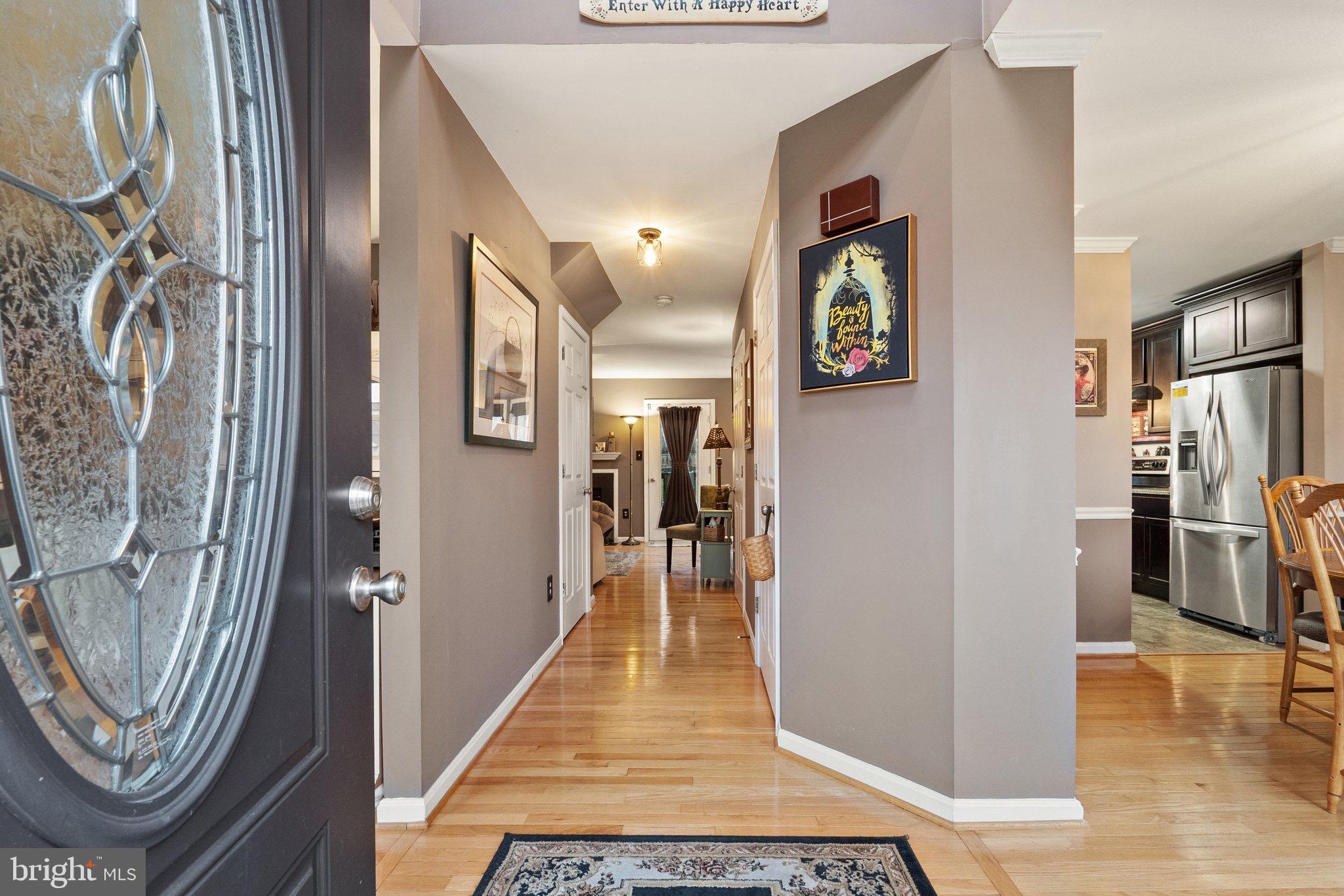 LAUREL RIDGE - Residential