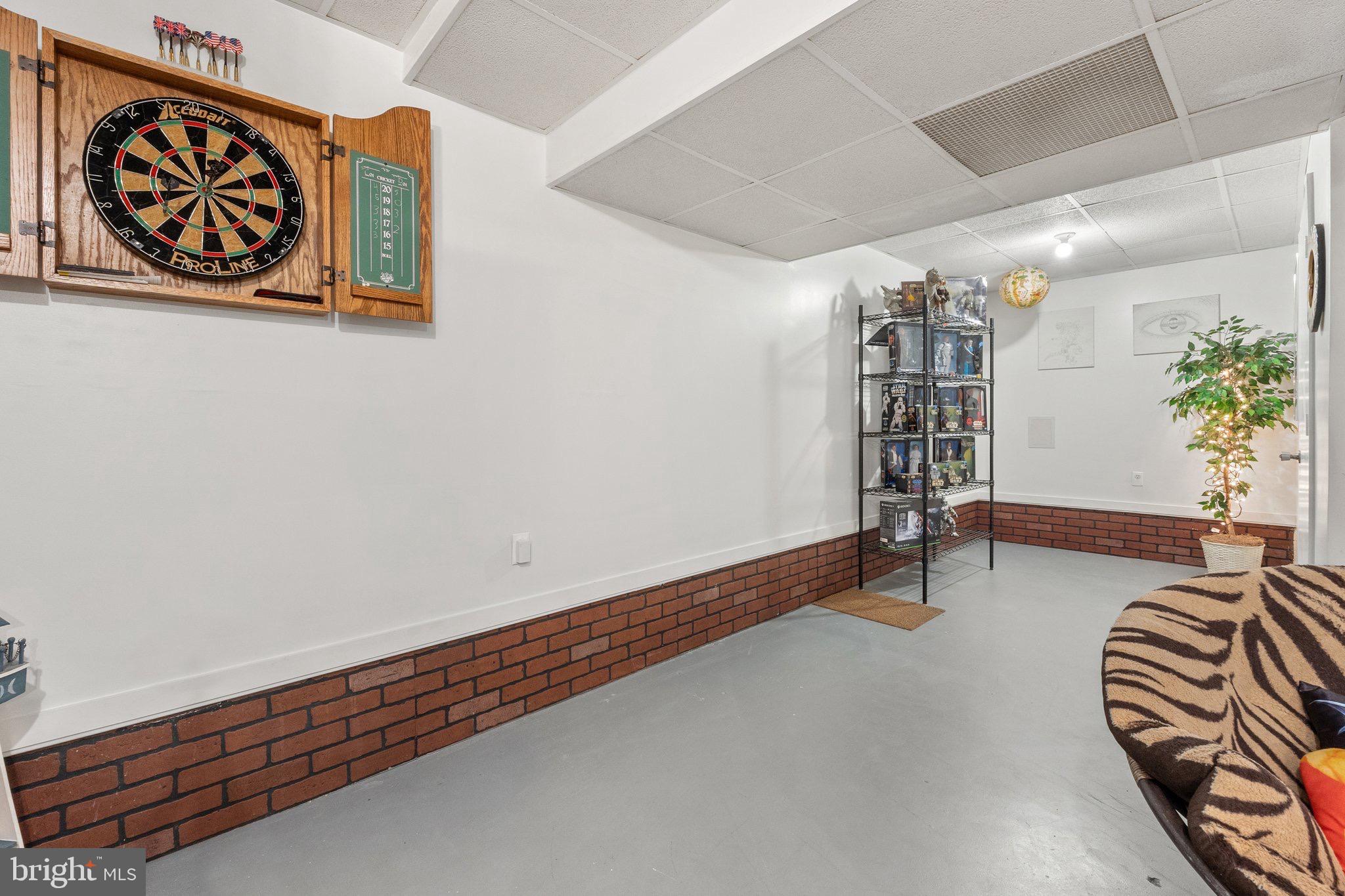 LAUREL RIDGE - Residential