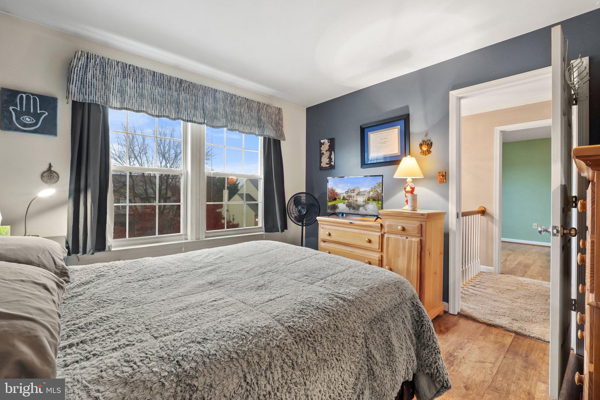 LAUREL RIDGE - Residential