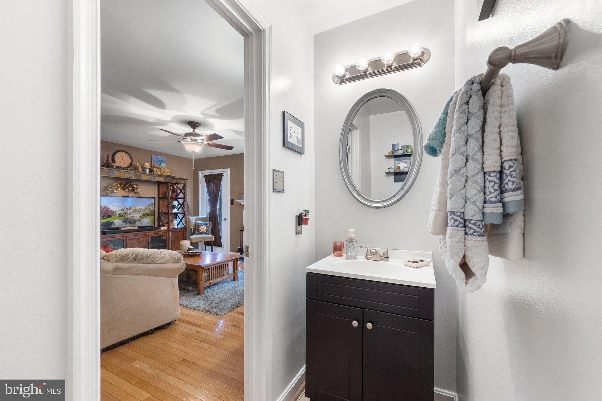 LAUREL RIDGE - Residential