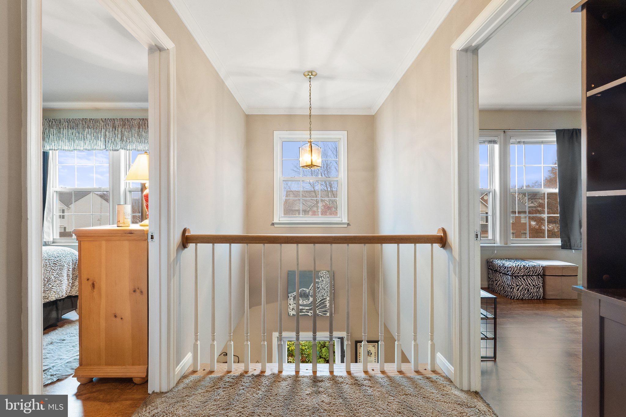 LAUREL RIDGE - Residential