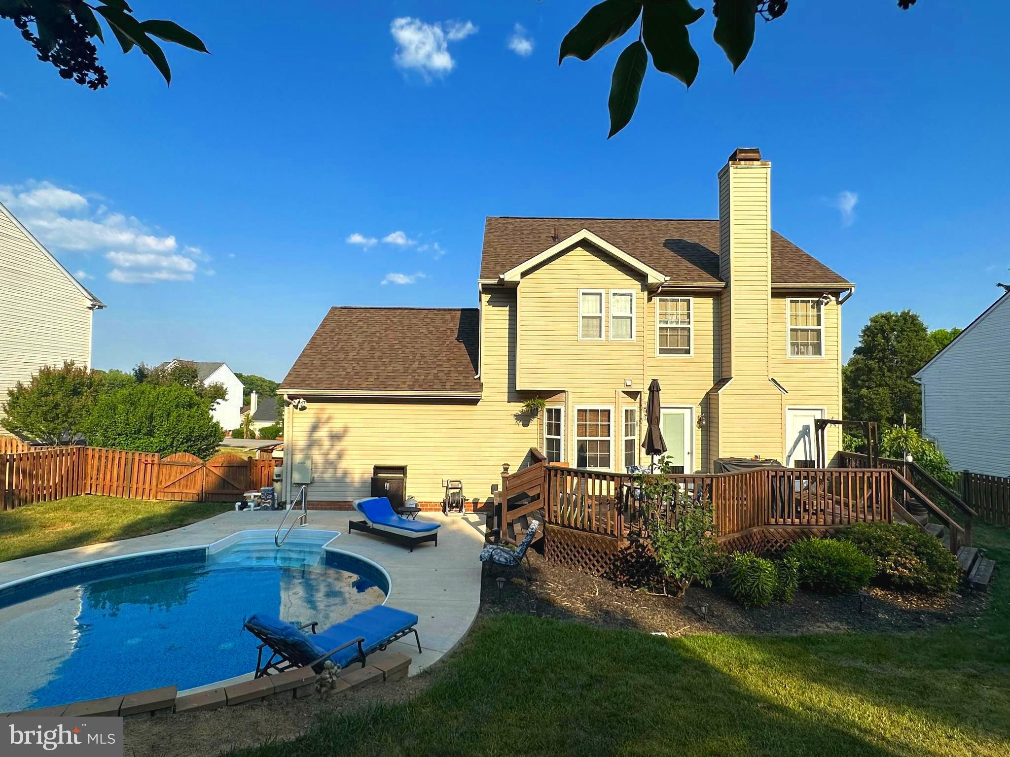 LAUREL RIDGE - Residential