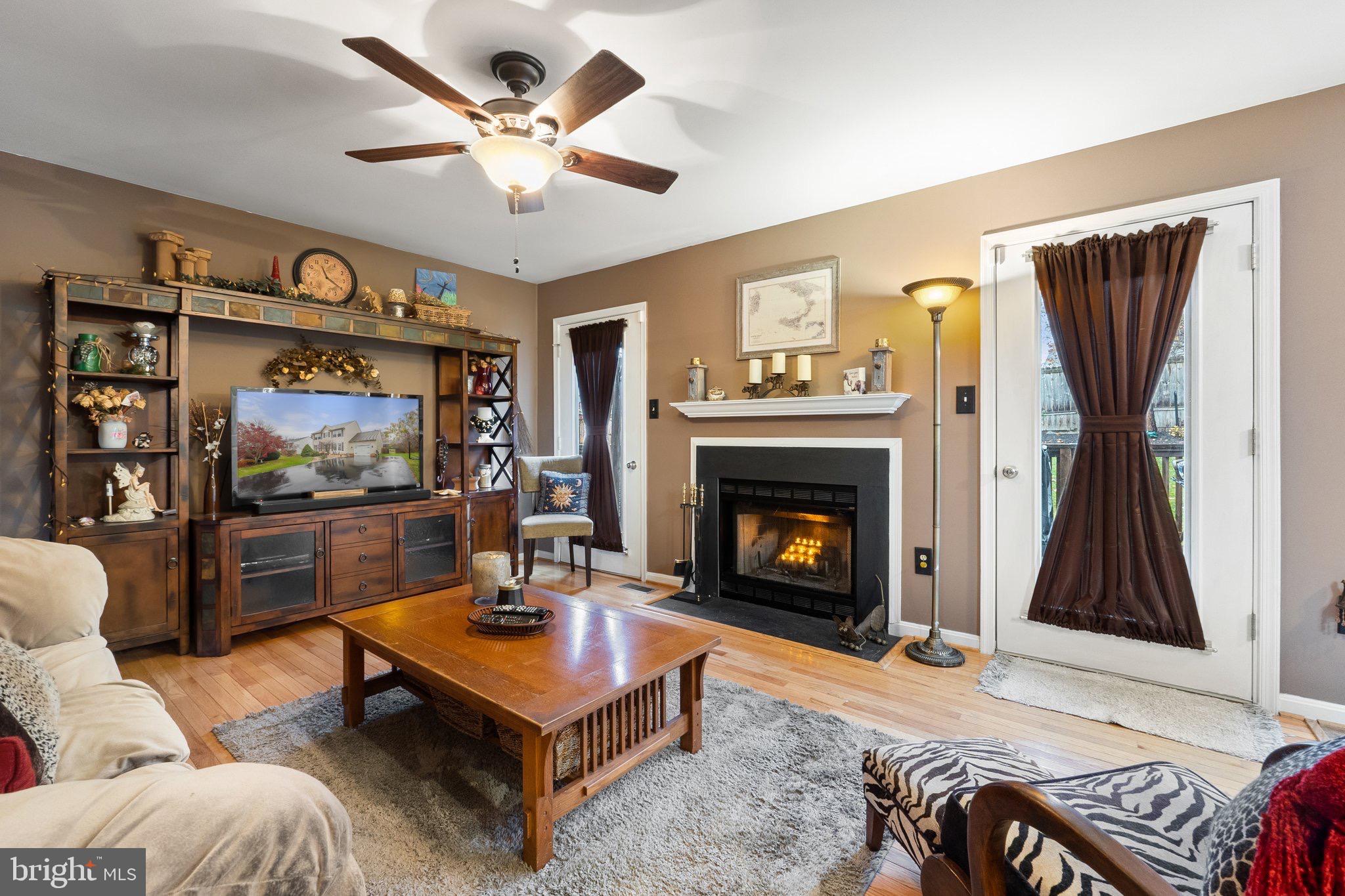 LAUREL RIDGE - Residential