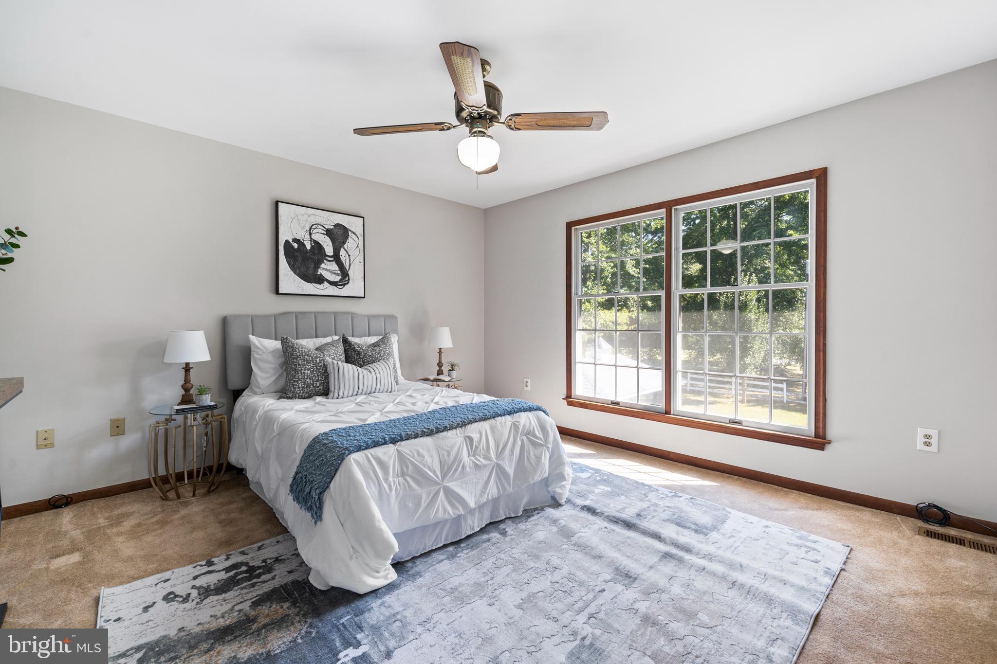 COLUMBIA PARK - Residential