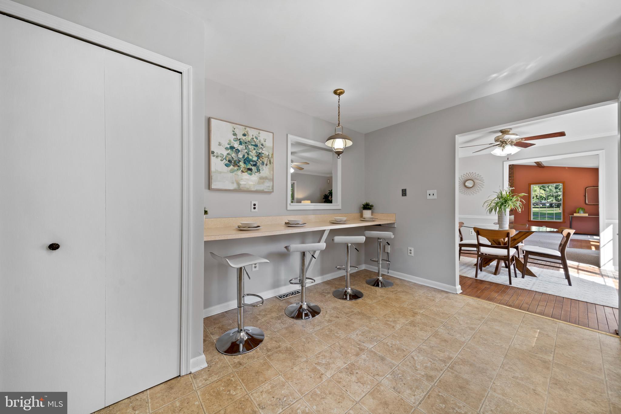 COLUMBIA PARK - Residential