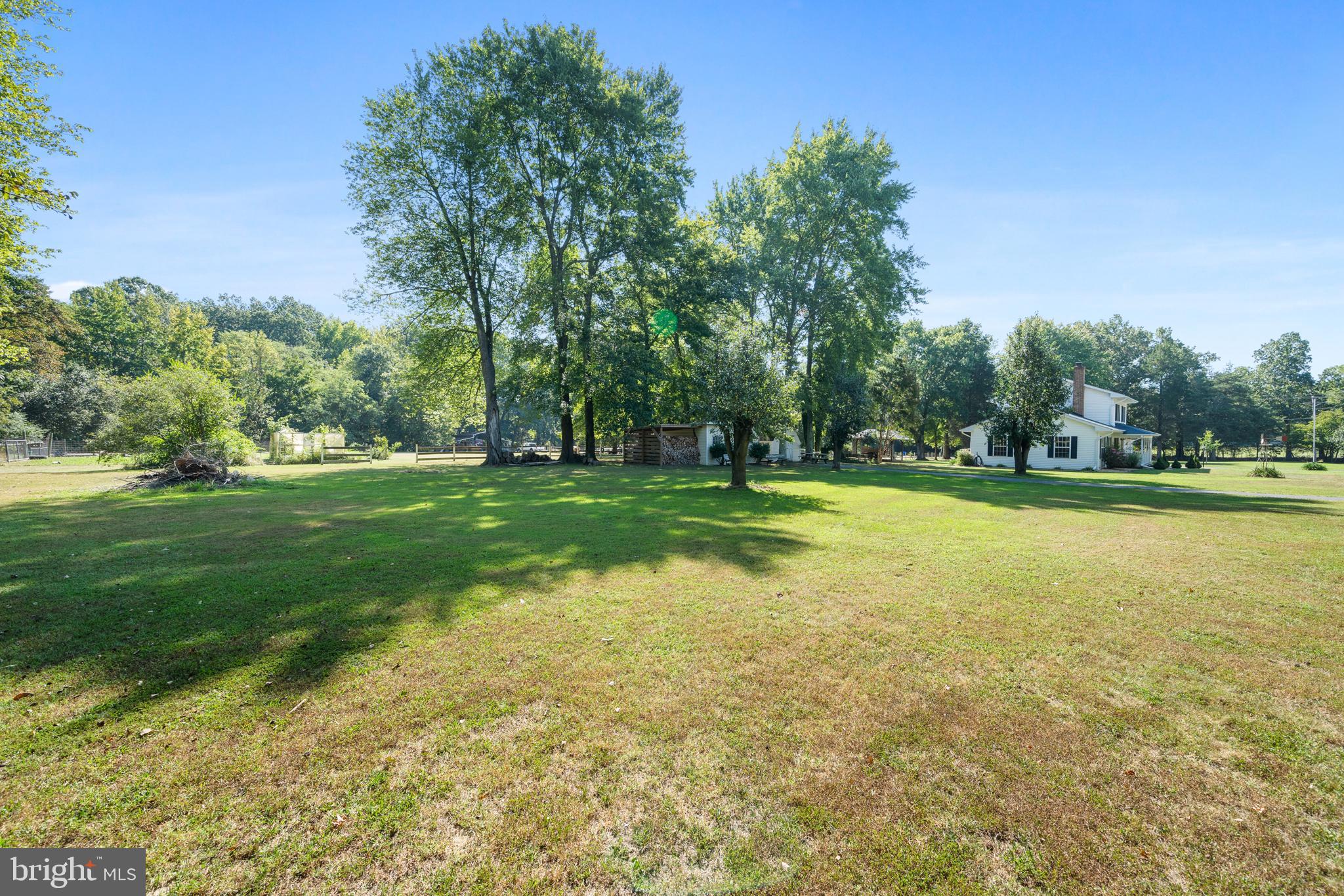 COLUMBIA PARK - Residential