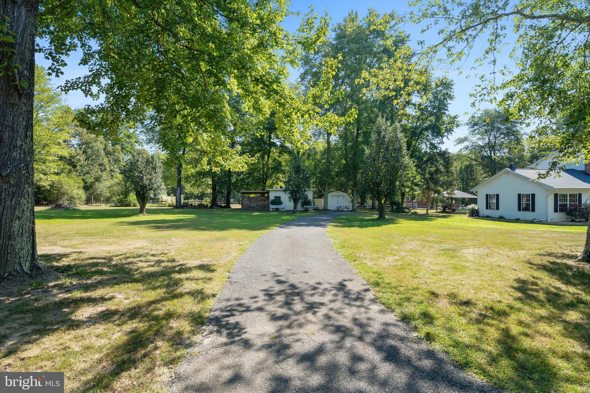 COLUMBIA PARK - Residential