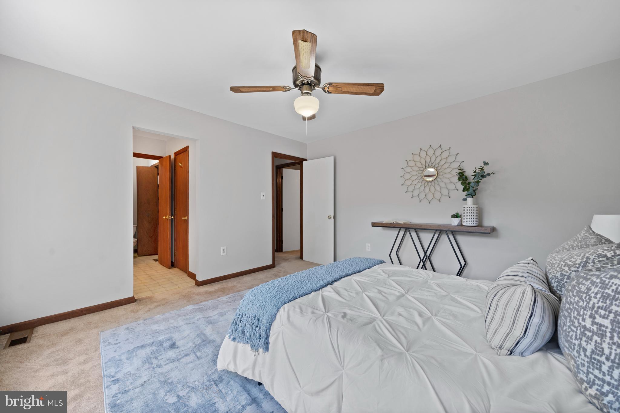 COLUMBIA PARK - Residential