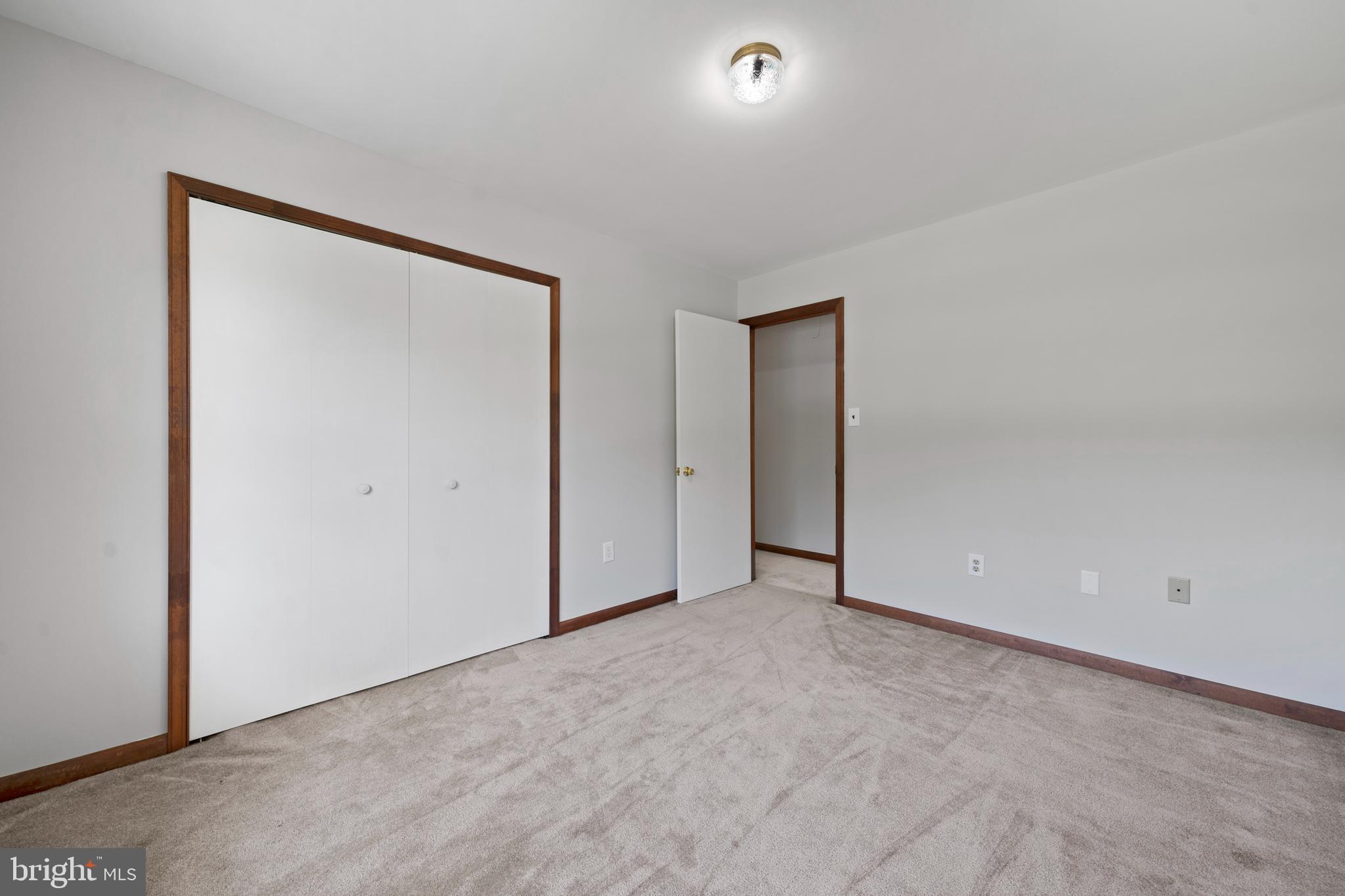 COLUMBIA PARK - Residential