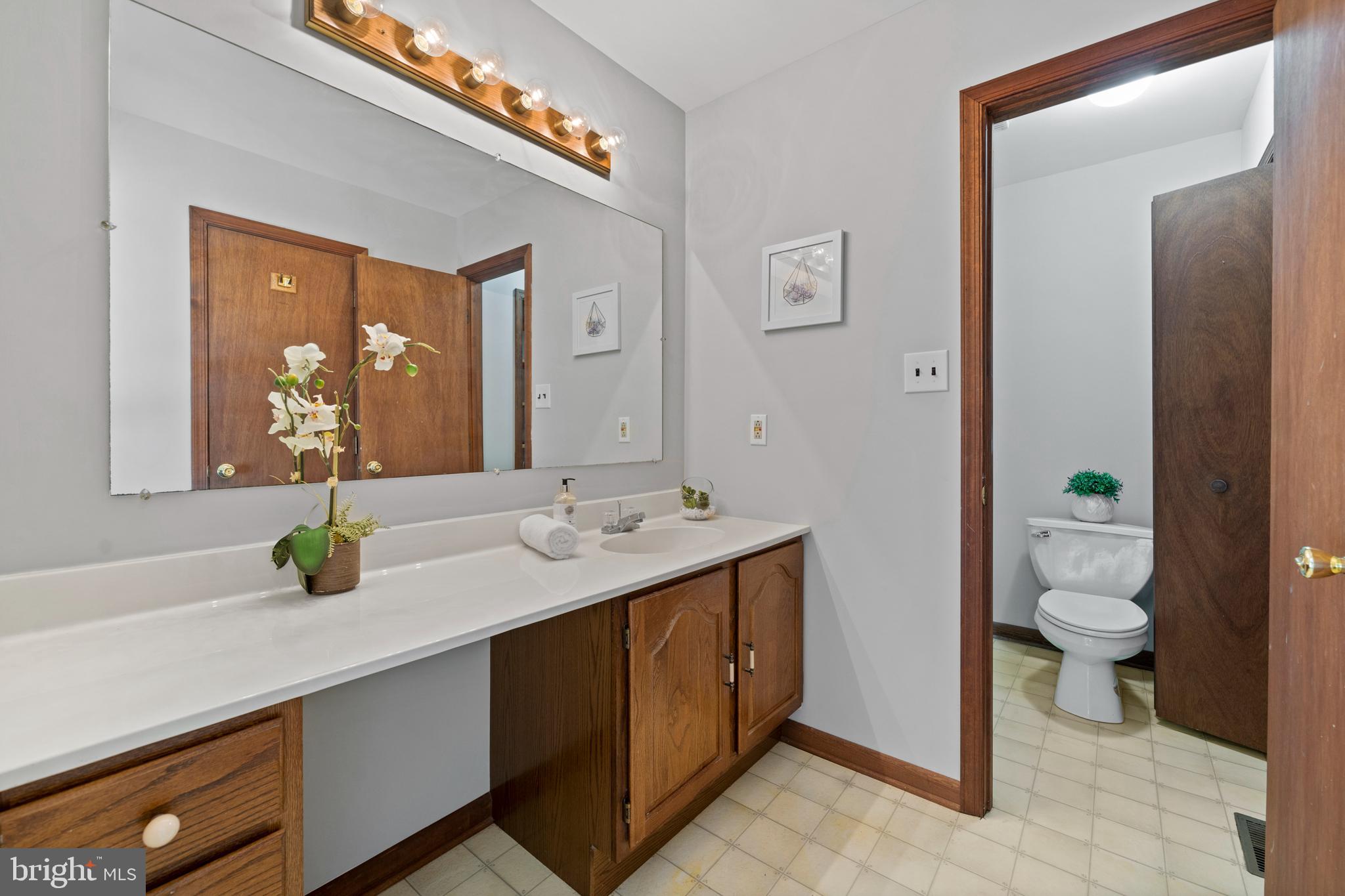 COLUMBIA PARK - Residential