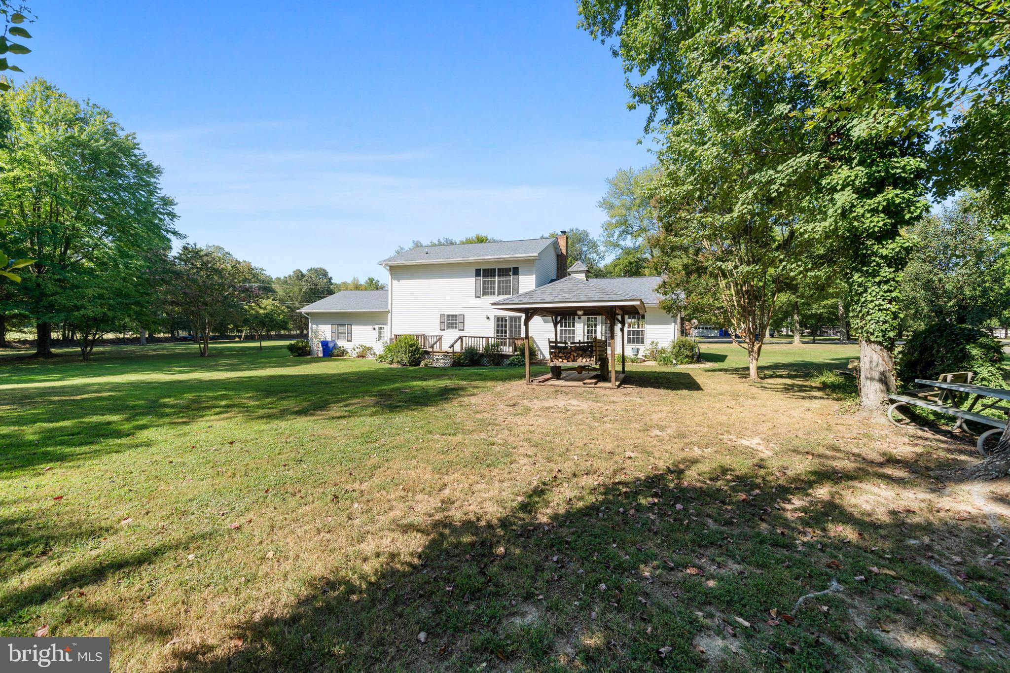 COLUMBIA PARK - Residential
