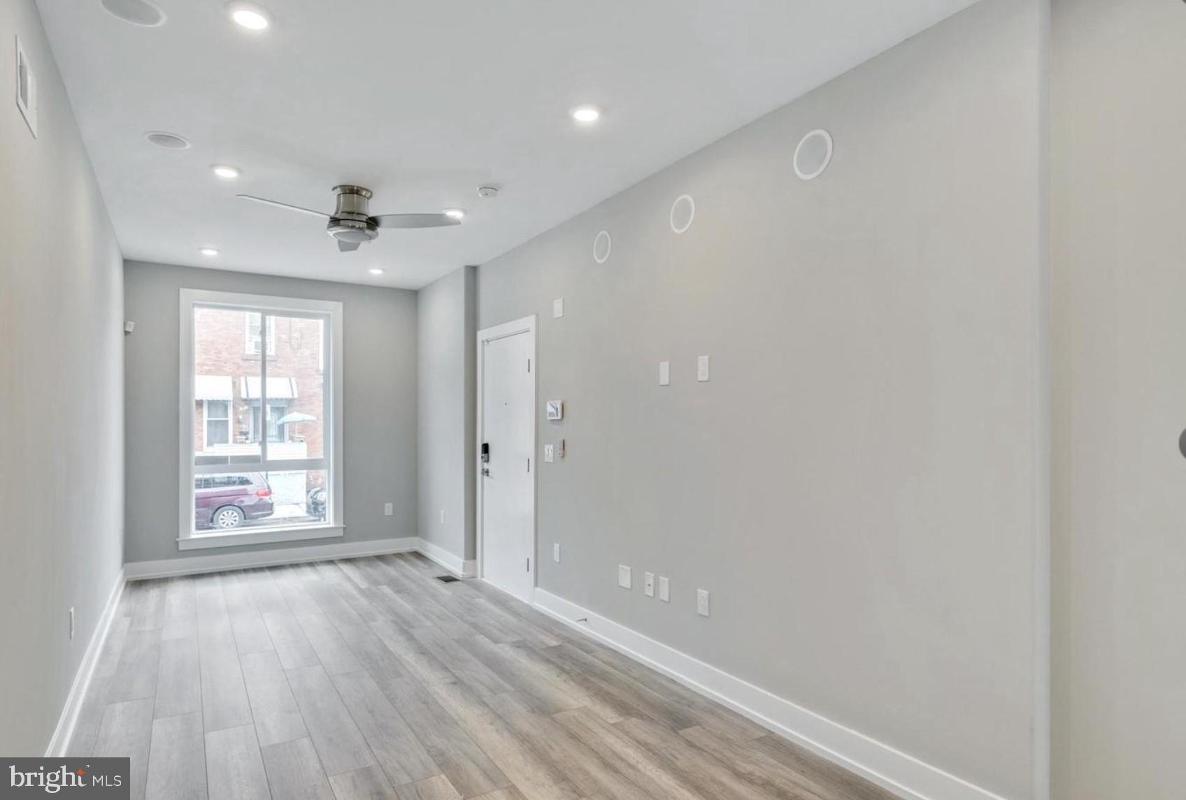 TEMPLE UNIVERSITY - Residential Lease