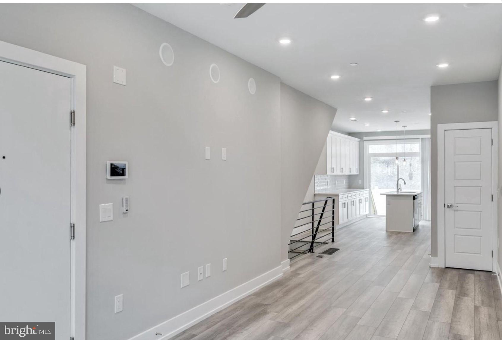 TEMPLE UNIVERSITY - Residential Lease