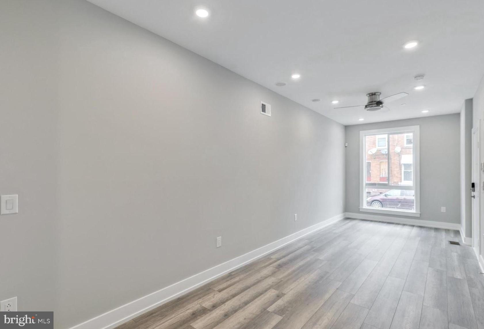 TEMPLE UNIVERSITY - Residential Lease