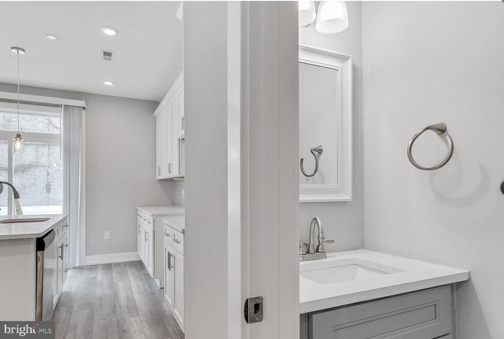 TEMPLE UNIVERSITY - Residential Lease