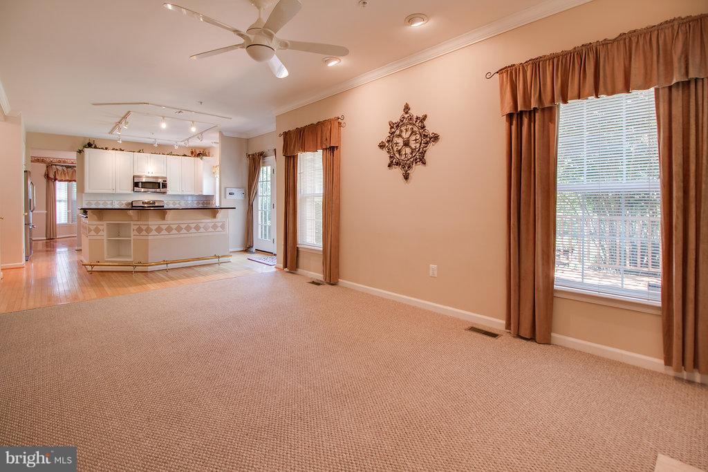 CLOPPERS MILL WEST - Residential