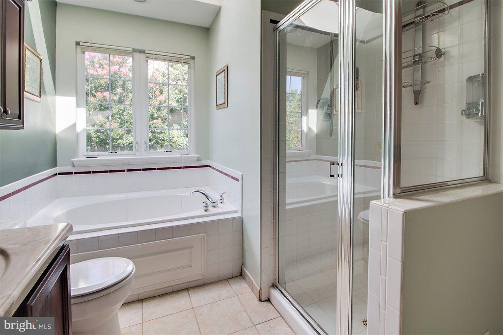 CLOPPERS MILL WEST - Residential