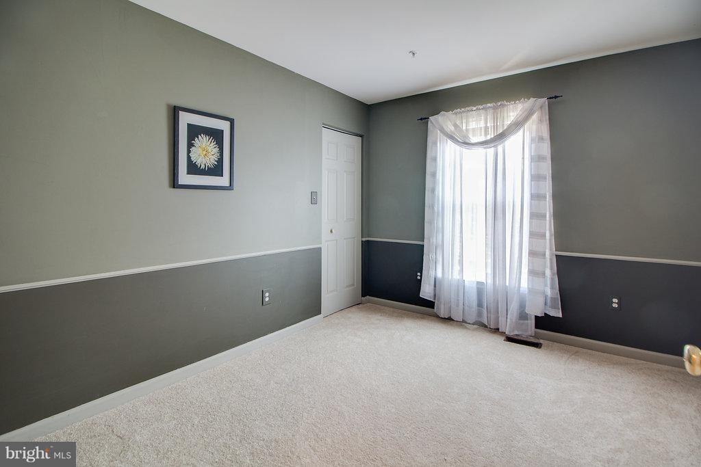 CLOPPERS MILL WEST - Residential