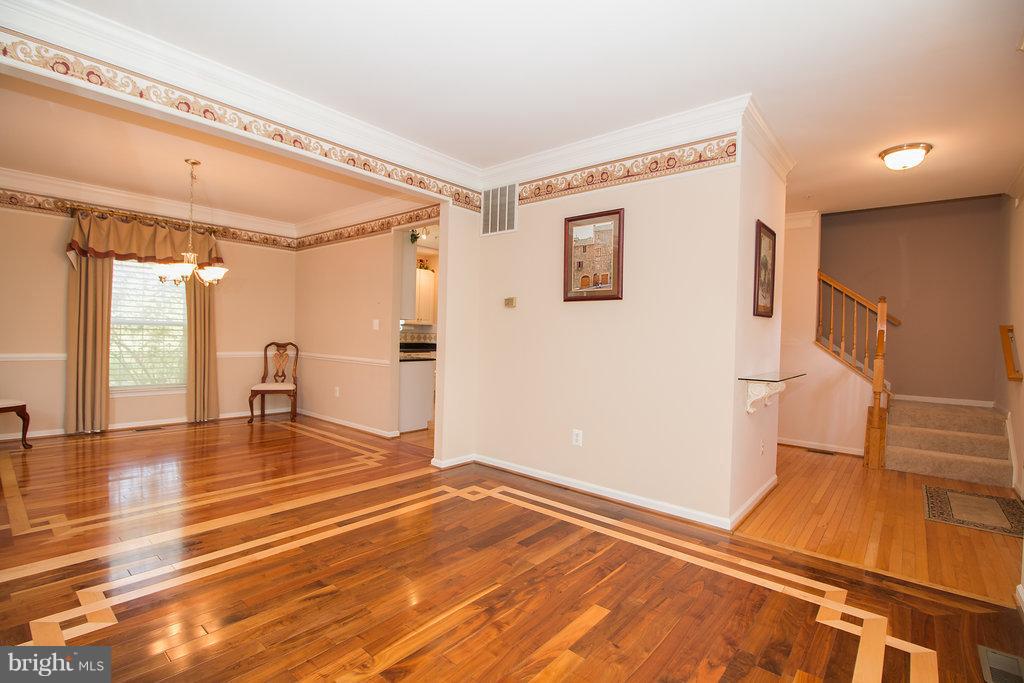 CLOPPERS MILL WEST - Residential