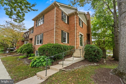 Photo of 8265 Cedar Landing Court, ALEXANDRIA, VA 22306 (MLS # VAFX2342346)