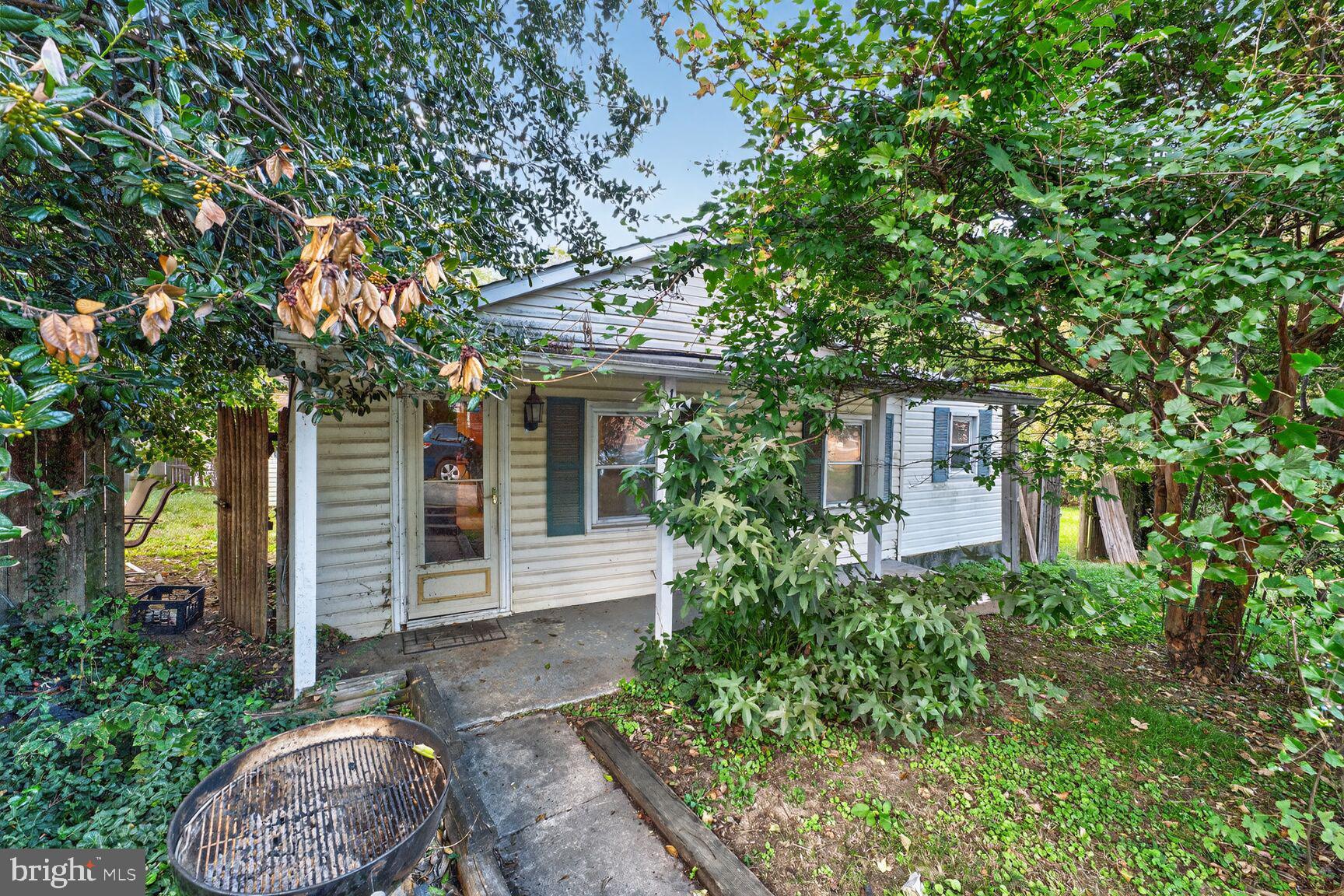 CAPITOL HEIGHTS - Residential