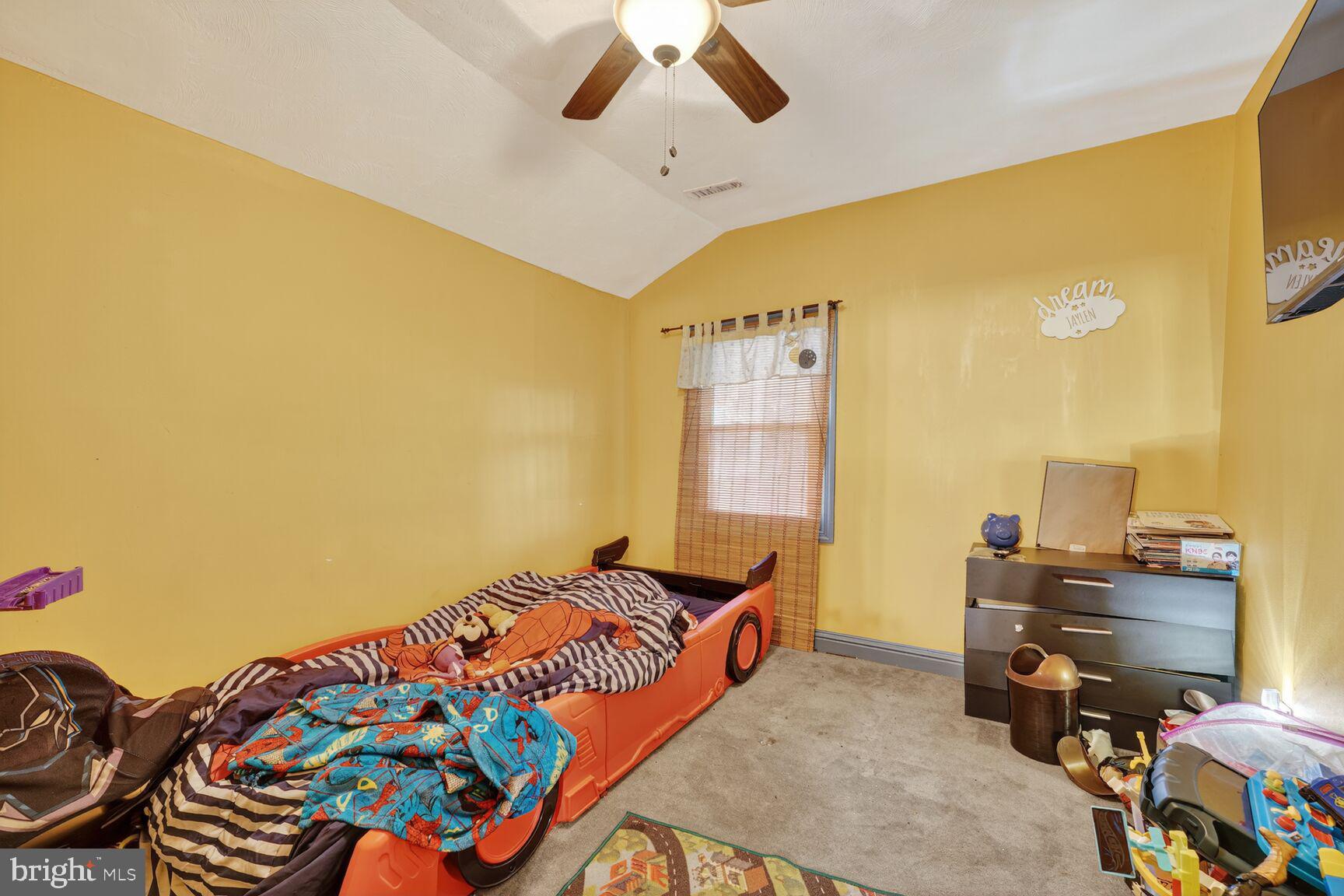 CAPITOL HEIGHTS - Residential