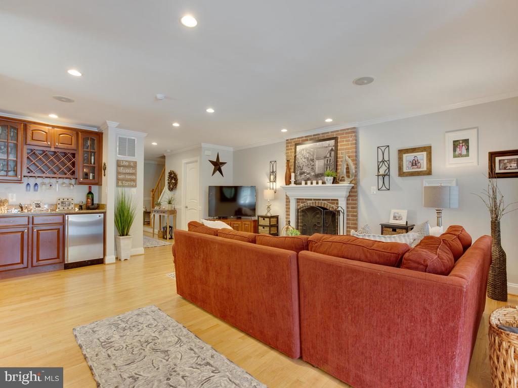 MCGUCKIAN - Residential