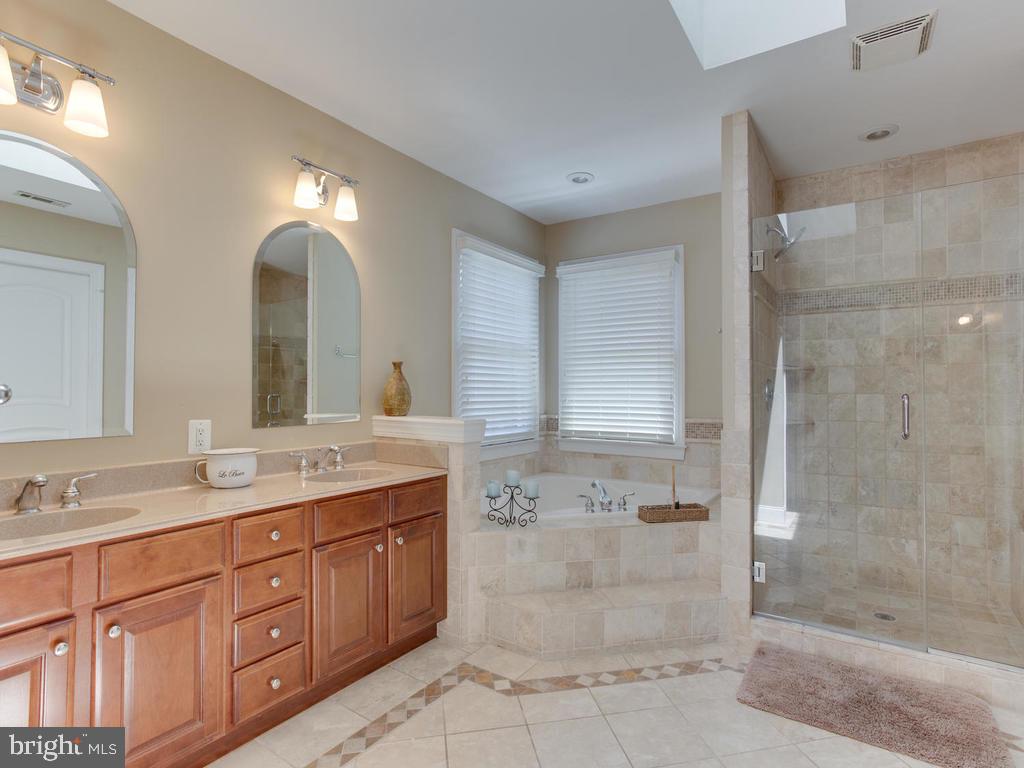 MCGUCKIAN - Residential