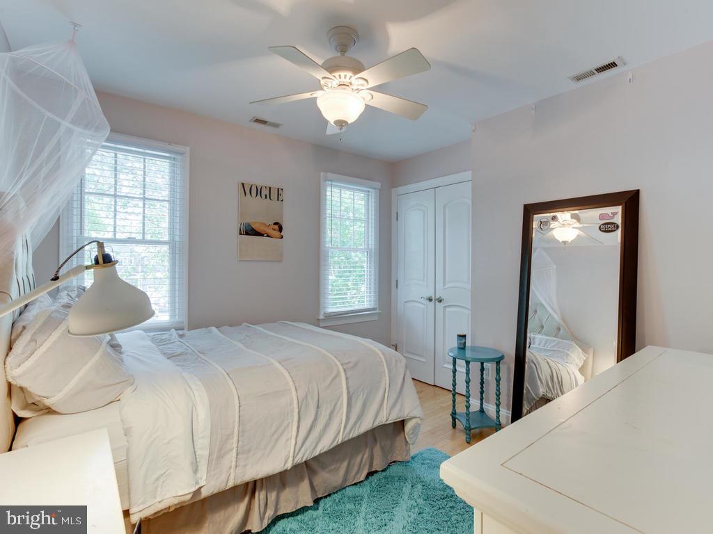 MCGUCKIAN - Residential